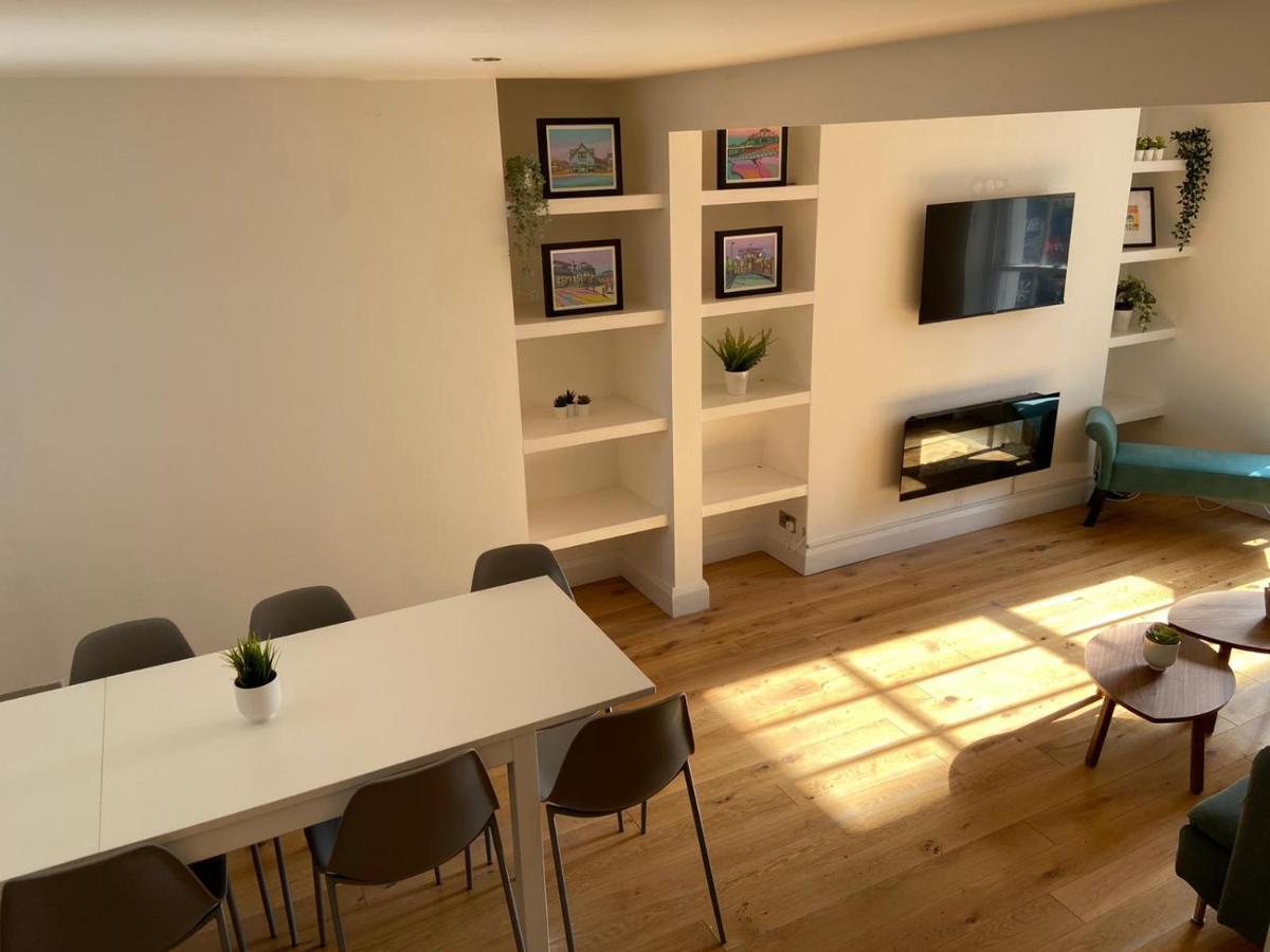 Warwick House - Stunning House With Terrace And Sea Views, Sleeps 11 Villa Worthing Exterior photo